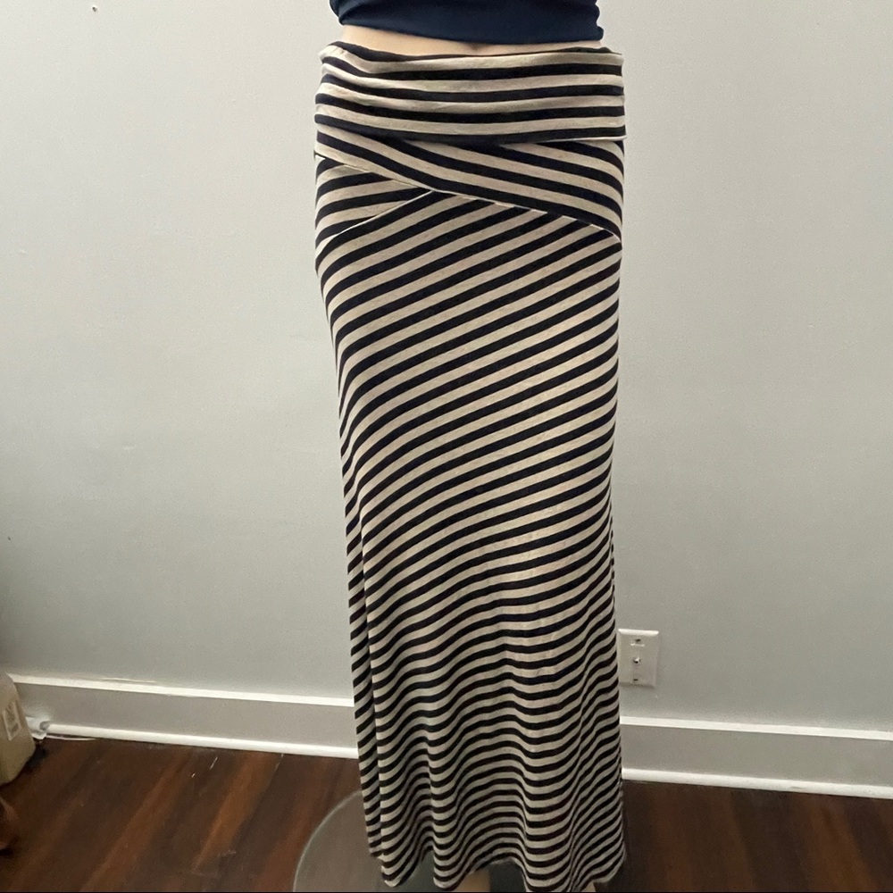 Monteau Los Ángeles Women’s Striped Maxi Skirt Size XL